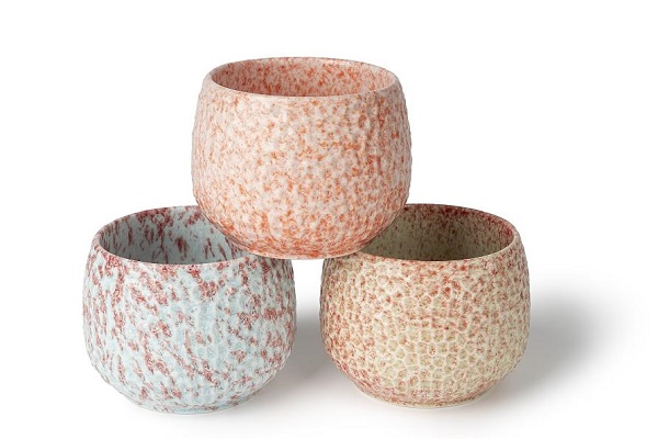 Tribarvni keramični svečnik Crackle Glaze: naj razpoke postanejo umetniška koda toplega življenja
